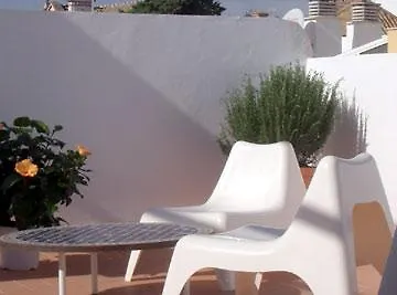 Un Patio En Santa Cruz Hotel Seville